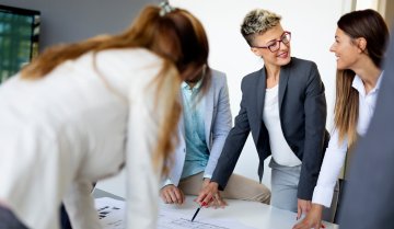 Jak zostać project managerem? Czy są studia przygotowujące do tego zajęcia?